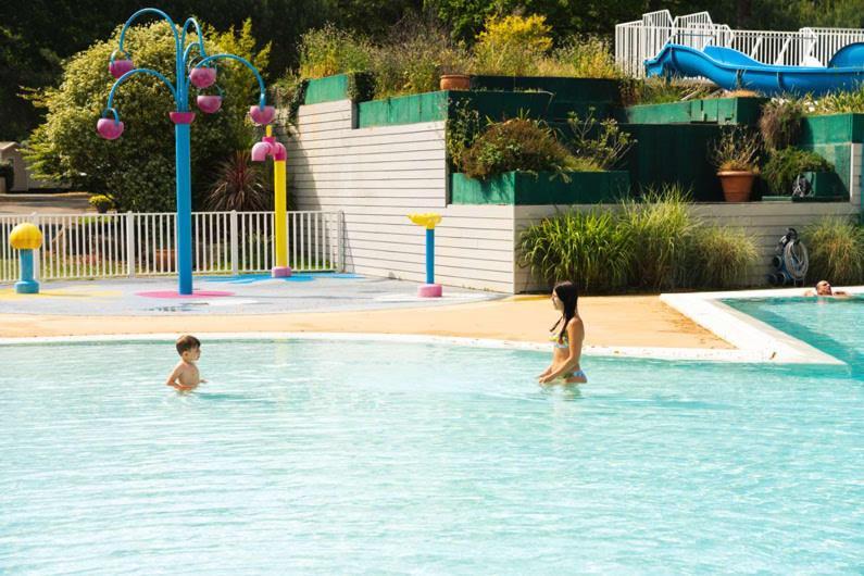 Camping Officiel Siblu Les Pierres Couchees サン・ブルヴァン・レ・パン エクステリア 写真