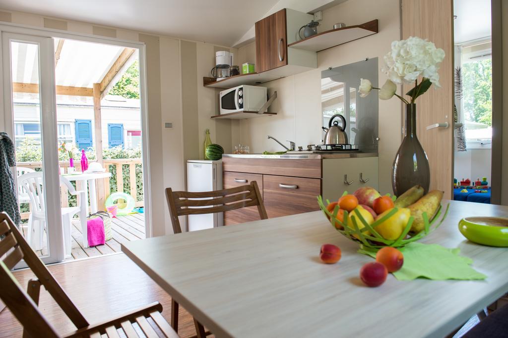 Camping Officiel Siblu Les Pierres Couchees サン・ブルヴァン・レ・パン 部屋 写真